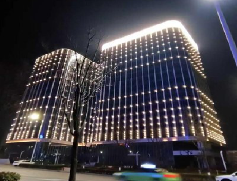 北流亮化工程安装注意事项。